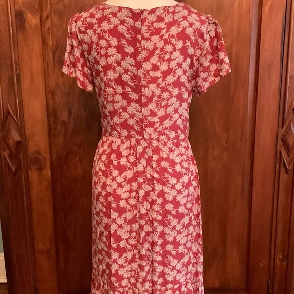 NWT! NATURAL LIFE Red and White Floral Maxi Dress - Picture 12 of 16